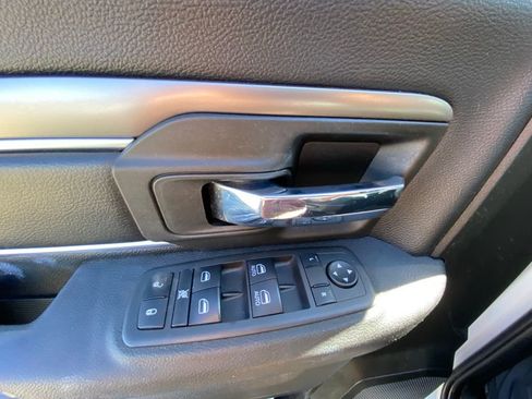 Used 2021 RAM 1500 Classic Warlock w/ Electronics Group image 11