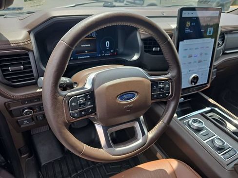 Used 2024 Ford Expedition Max King Ranch AWD/4WD image 18
