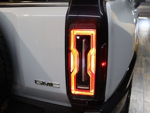 Used 2025 GMC Hummer EV 2X AWD/4WD image 27