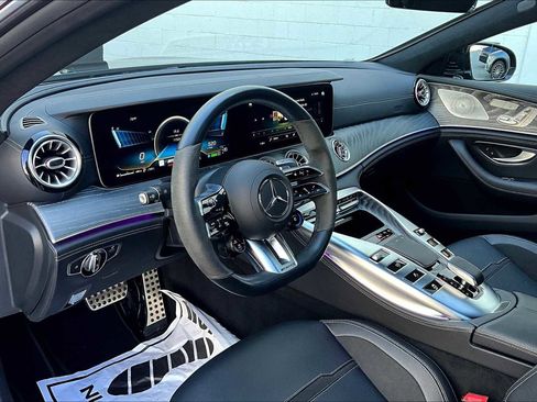 Used 2022 Mercedes-Benz AMG GT 43 image 17