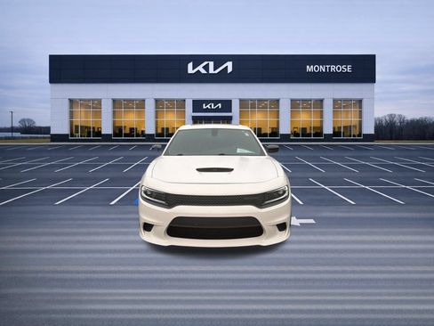 Used 2023 Dodge Charger GT w/ Blacktop Package AWD/4WD image 2