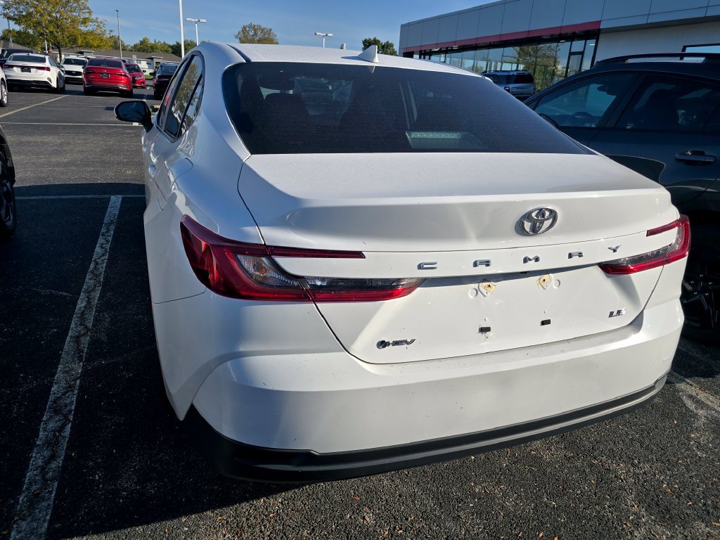 Used 2025 Toyota Camry LE FWD image 7
