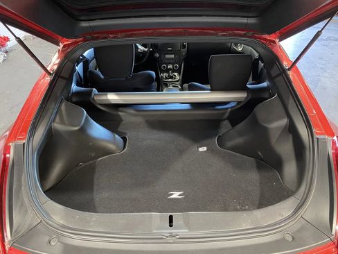 Used 2019 Nissan 370Z Coupe image 7