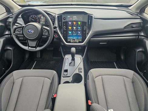 Used 2025 Subaru Crosstrek 2.0i Premium image 18