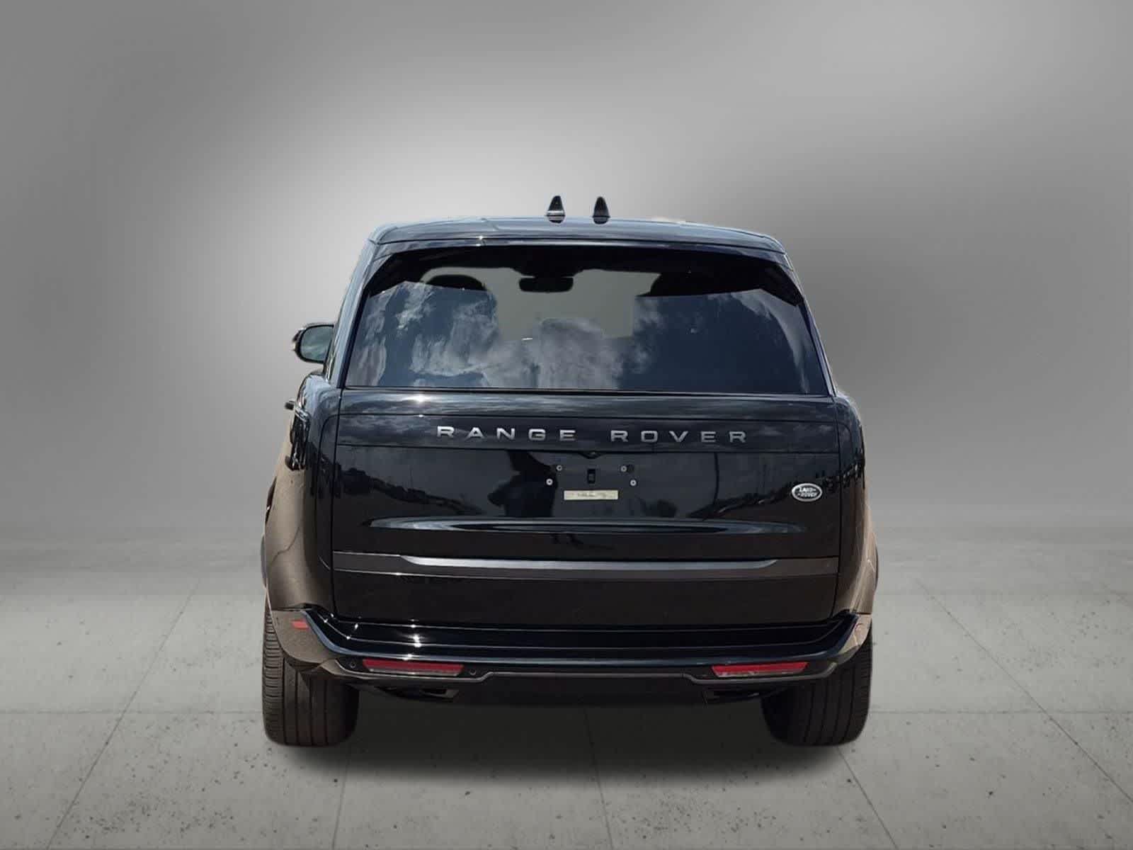Certified 2023 Land Rover Range Rover First Edition AWD/4WD image 5