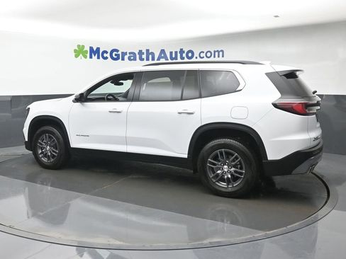 Used 2025 GMC Acadia Elevation image 24