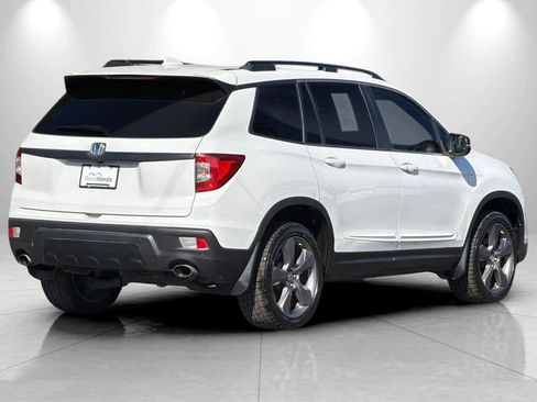 Used 2020 Honda Passport Touring image 2