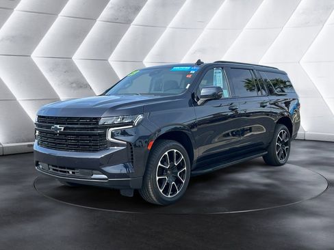 Certified 2023 Chevrolet Suburban RST w/ Luxury Package RWD image 1