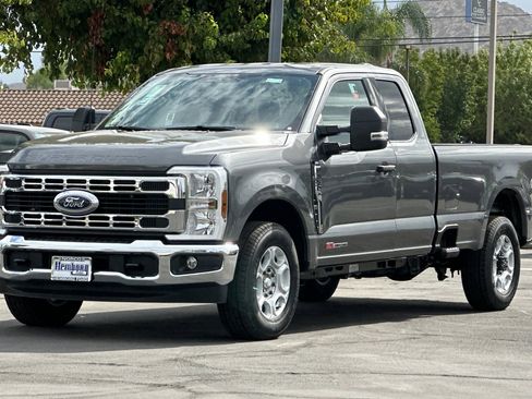 New 2026 Ford F350 XLT image 8