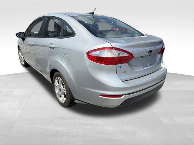 Used 2014 Ford Fiesta SE FWD image 5