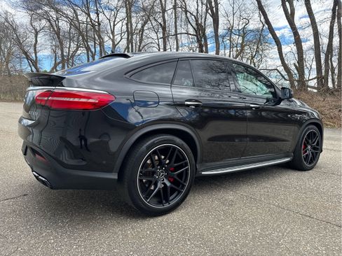 Used 2019 Mercedes-Benz GLE 63 AMG S image 5