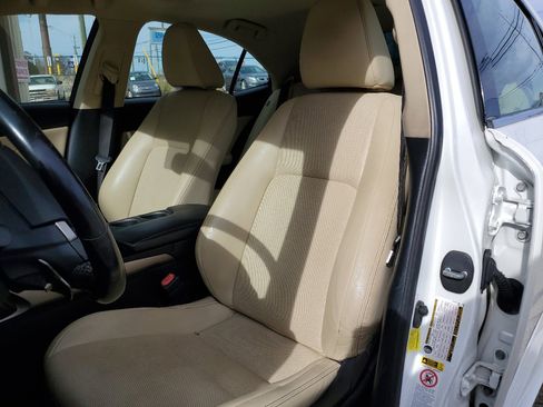 Used 2014 Lexus IS 350 w/ Navigation Package image 16