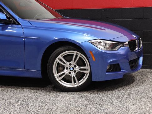 Used 2015 BMW 328i xDrive Sedan AWD/4WD image 3