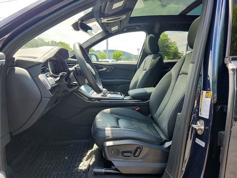 Used 2023 Audi Q7 3.0T Premium Plus AWD/4WD image 13
