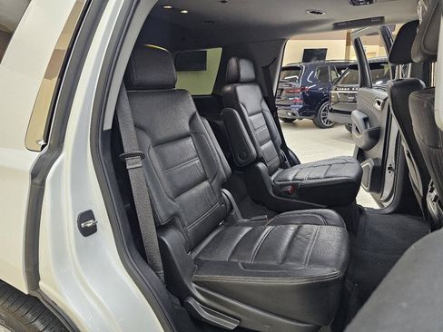 Used 2020 GMC Yukon Denali w/ Denali Ultimate Package AWD/4WD image 24