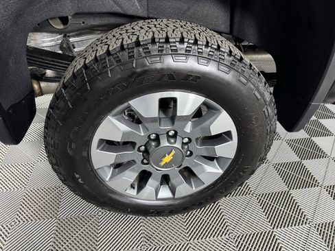 Used 2025 Chevrolet Silverado 2500 LT w/ All Star Edition image 36