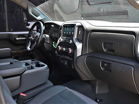 Used 2022 GMC Sierra 1500 Elevation AWD/4WD image 19