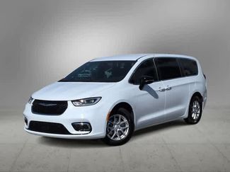 New 2026 Chrysler Pacifica Select FWD video 1