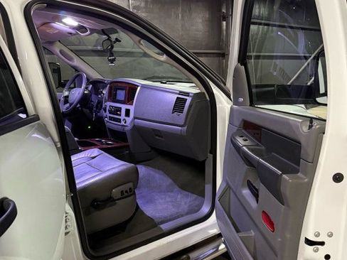 Used 2008 Dodge Ram 3500 Truck Laramie w/ Trailer Tow Group image 10