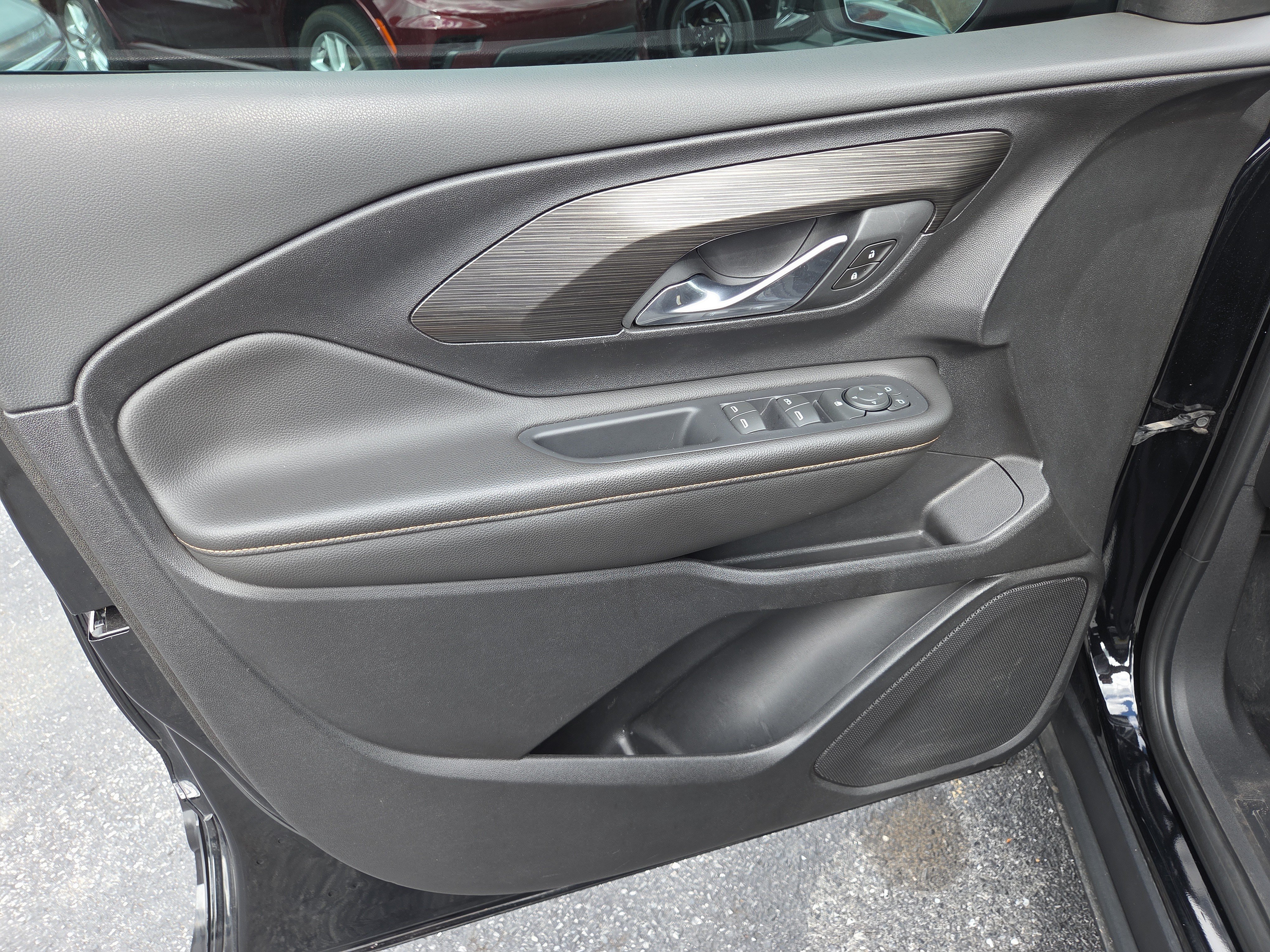 Used 2020 GMC Terrain SLT w/ Elevation Edition FWD image 15