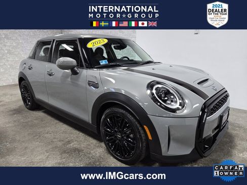 Used 2023 MINI Cooper S image 1
