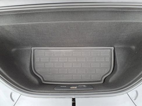 Used 2022 Tesla Model X Plaid image 21