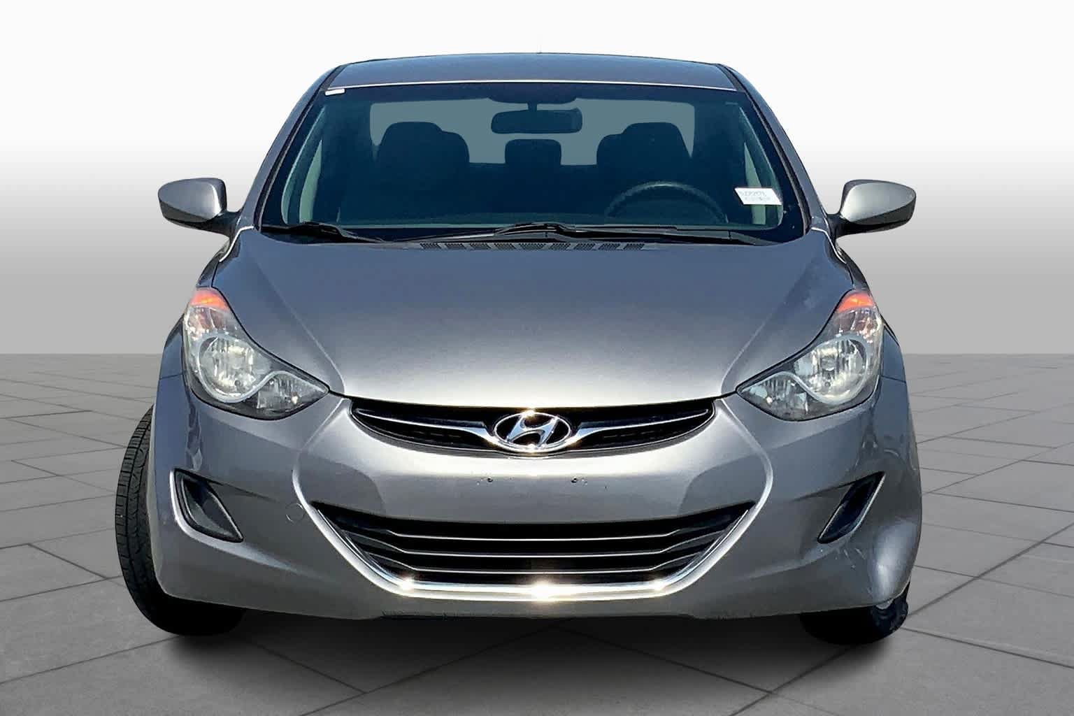 Used 2011 Hyundai Elantra GLS w/ Preferred Equipment Pkg 3 FWD image 3