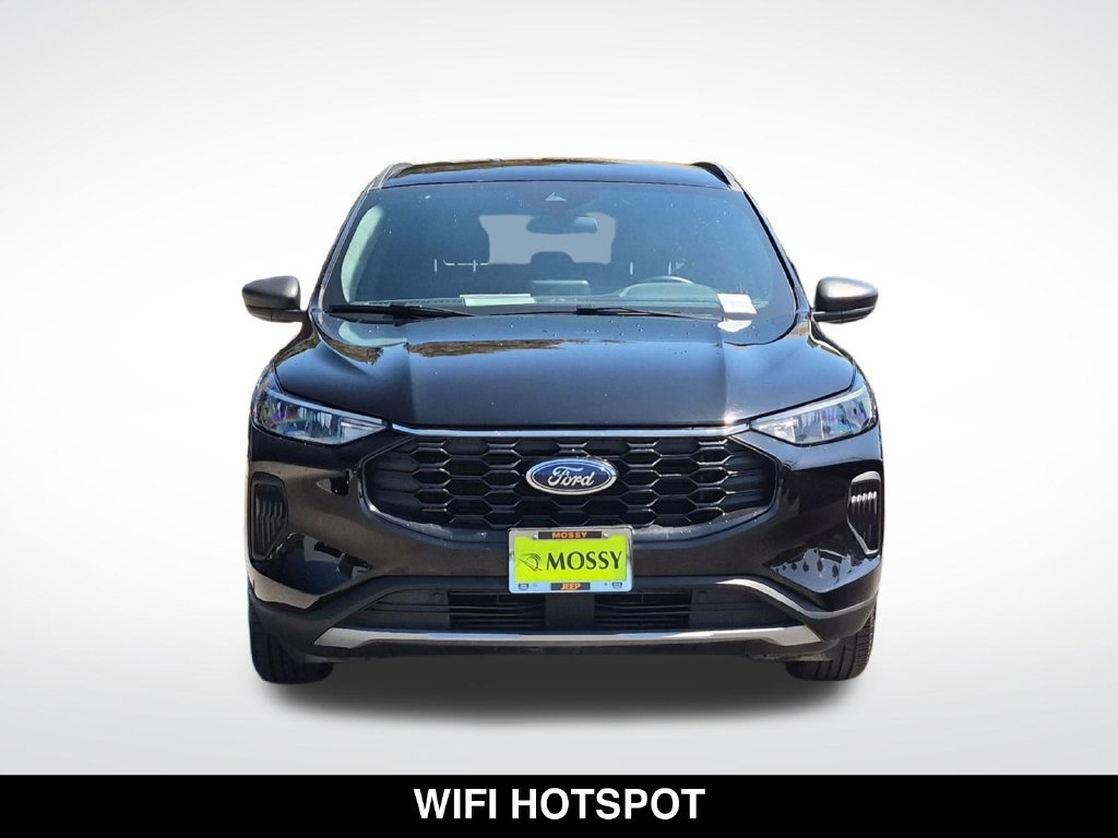 Used 2025 Ford Escape ST-Line FWD image 4