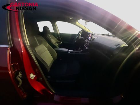 Used 2020 Nissan Sentra SV image 35