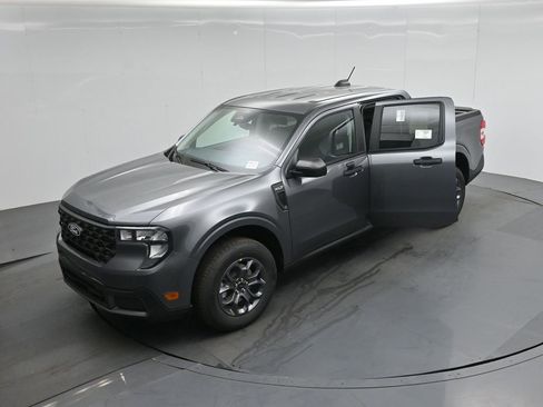 New 2026 Ford Maverick XLT image 32