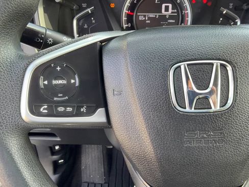 Used 2017 Honda CR-V LX image 15