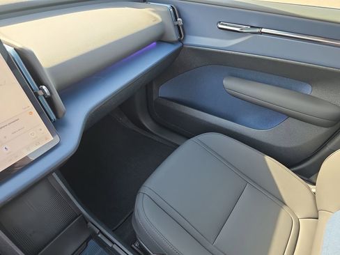 New 2026 Volvo EX30 Plus image 15