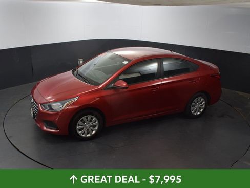 Used 2021 Hyundai Accent SE FWD image 42