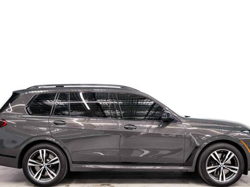 Used 2026 BMW X7 M60i AWD/4WD image 2