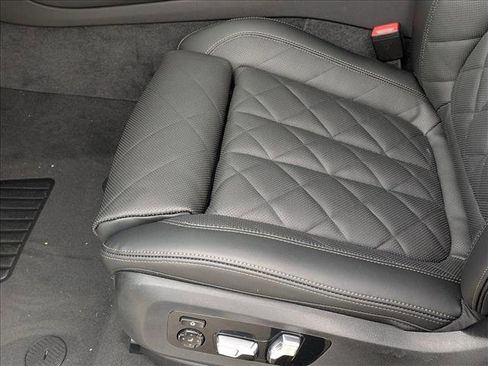 New 2026 BMW X5 xDrive40i w/ Climate Comfort Package image 4