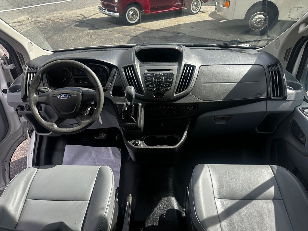 Used 2019 Ford Transit 150 148 Medium Roof RWD image 12