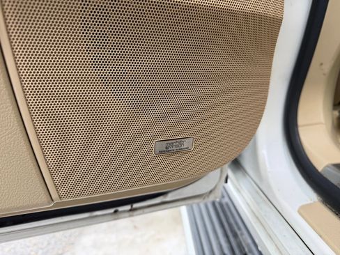 Used 2011 Lexus LX 570 LX 570 Sport Utility 4D image 40