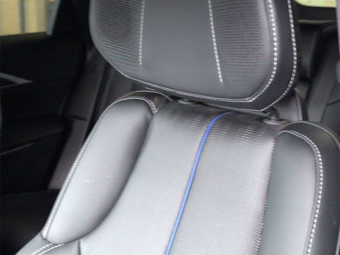 Used 2026 Cadillac Lyriq V image 21