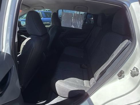 Certified 2024 Subaru Crosstrek 2.0i Premium AWD/4WD image 18