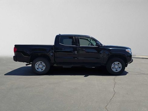 Used 2023 Toyota Tacoma SR AWD/4WD image 2