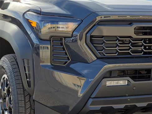 New 2026 Toyota Tacoma TRD Off-Road image 9
