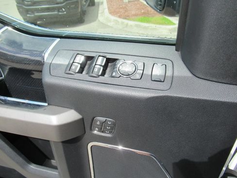 Used 2020 Ford F250 Platinum AWD/4WD image 22