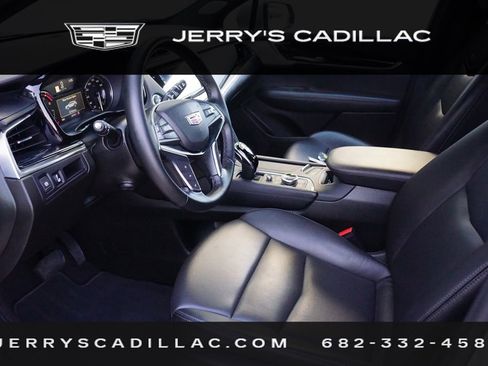 Certified 2025 Cadillac XT5 Premium Luxury image 17