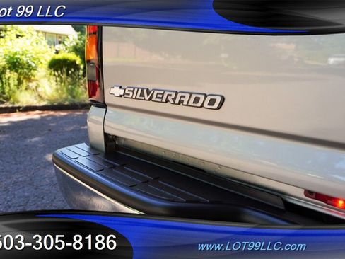 Used 2005 Chevrolet Silverado 3500 LT w/ Heavy-Duty Power Package AWD/4WD image 31