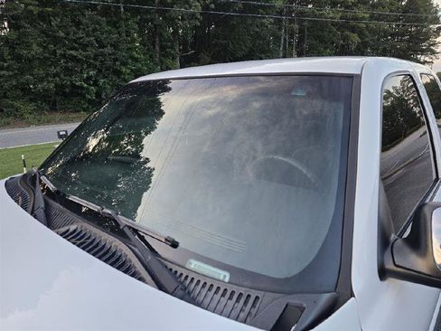 Used 2000 Chevrolet Silverado 1500 LS w/ Off-Road Chassis Pkg AWD/4WD image 12