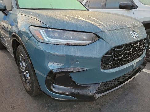 Used 2024 Honda HR-V EX-L image 9