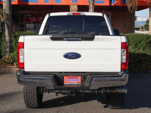 Used 2019 Ford F250 Lariat w/ Lariat Value Package image 7
