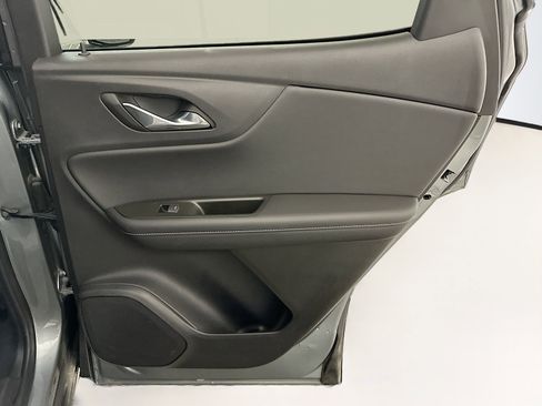 Used 2025 Chevrolet Blazer LT image 31