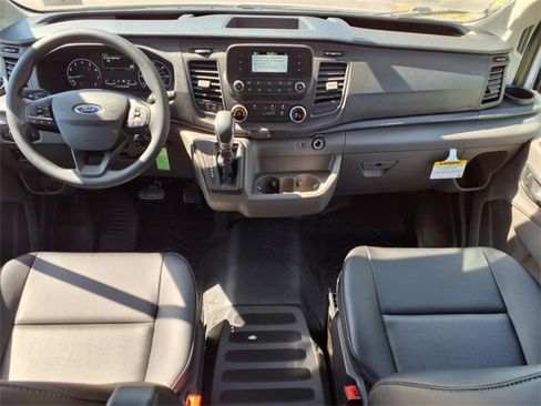 New 2025 Ford Transit 250 148 Medium Roof image 10