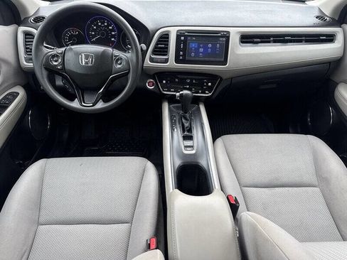 Used 2017 Honda HR-V EX image 24